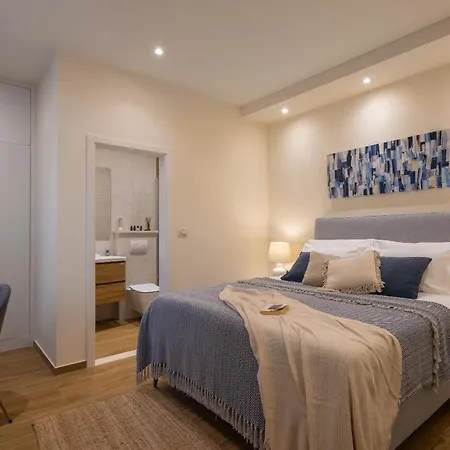 Nada - Unique & Artistic Villa