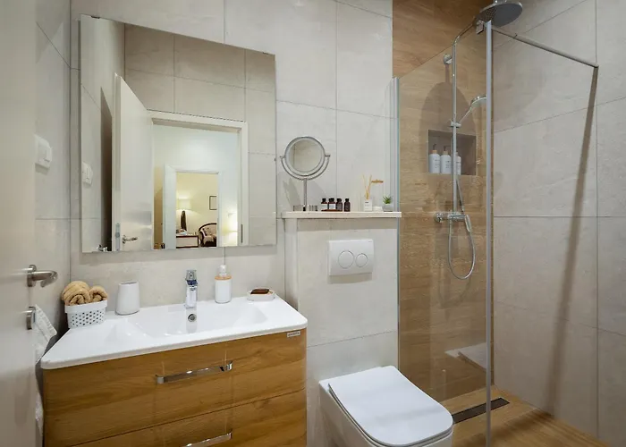 Nada - Unique & Artistic Villa