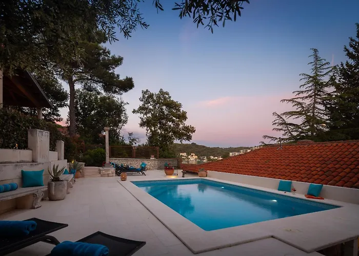 Nada - Unique & Artistic Villa Korčula