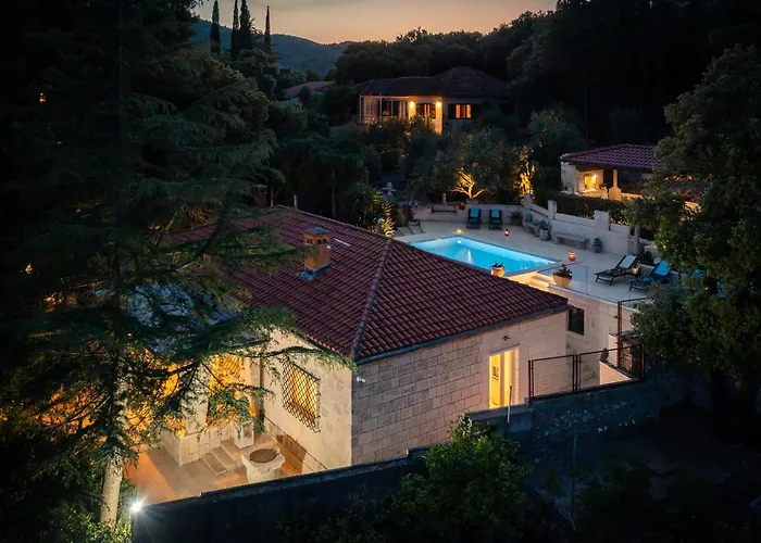 Nada - Unique & Artistic Korčula